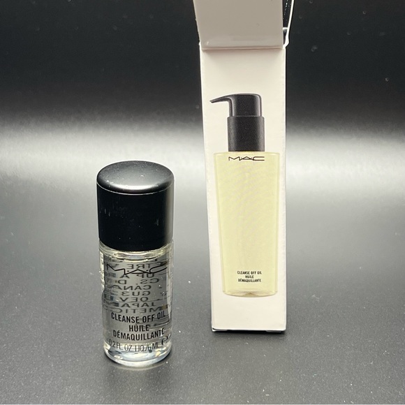 MAC Cosmetics Bundle NEW - Picture 3 of 7